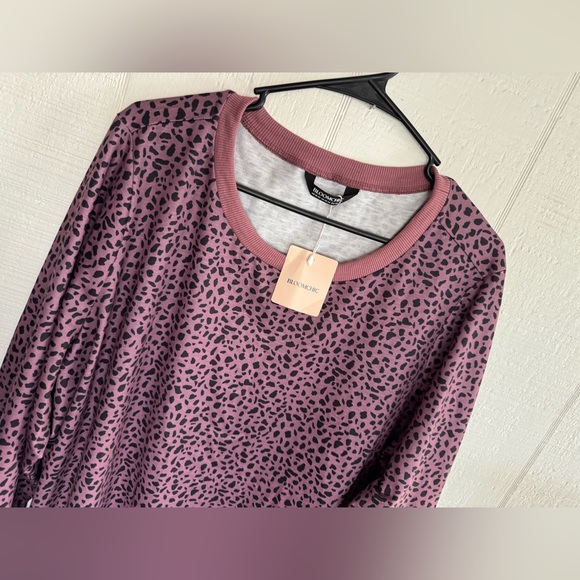 BloomChic size 2x mauve Pink and Black Leopard Print Sweater - Picture 5 of 7